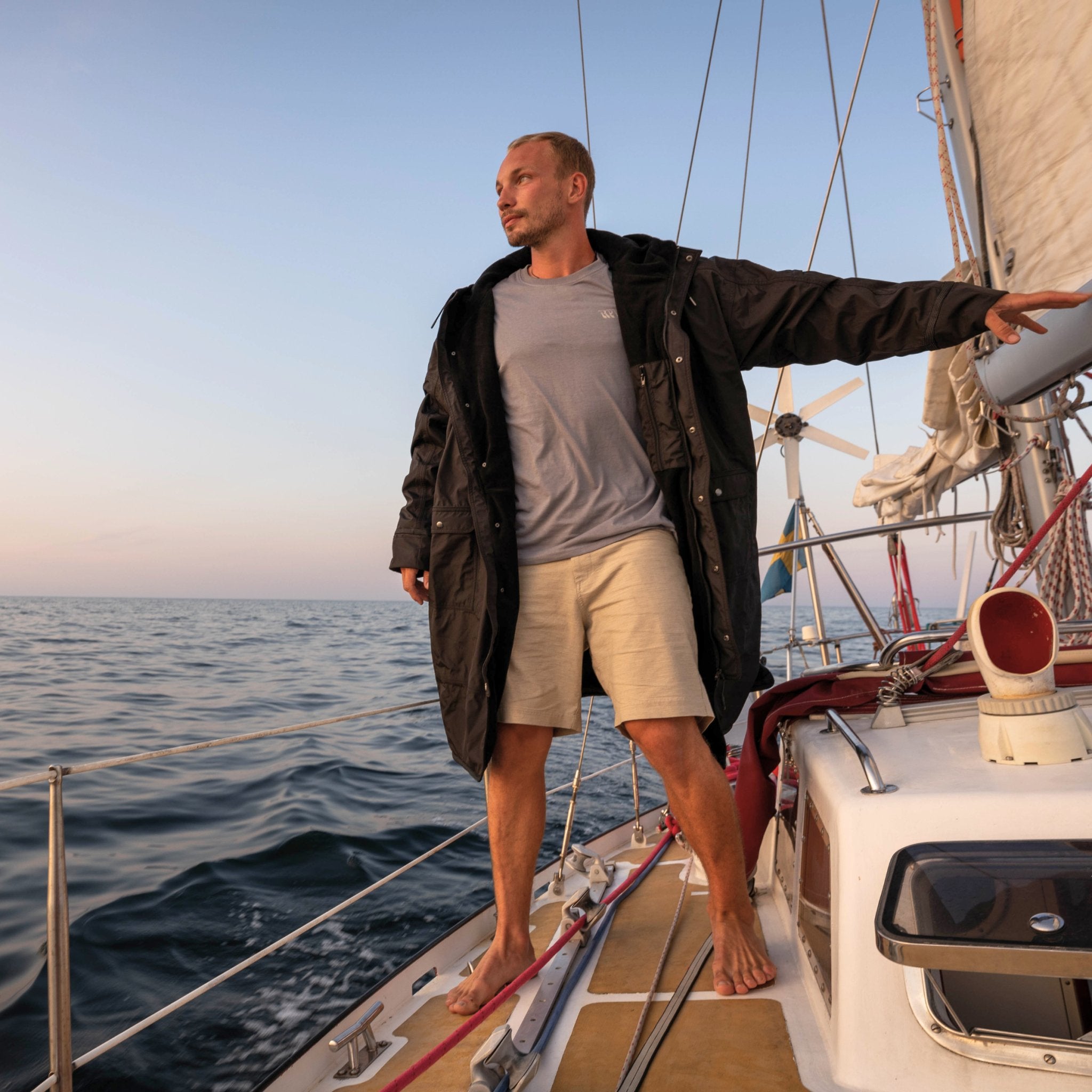 RYDE PRO - VIS CHANGE ROBE 2.0 - ryde.store