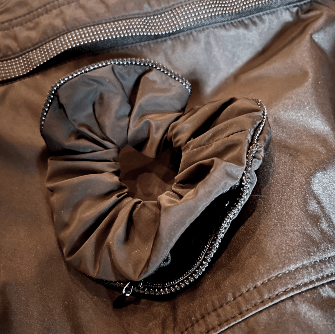 Secret Zip Scrunchie - Waterproof Key Holder for Active Water Sports and Outdoor Activitie